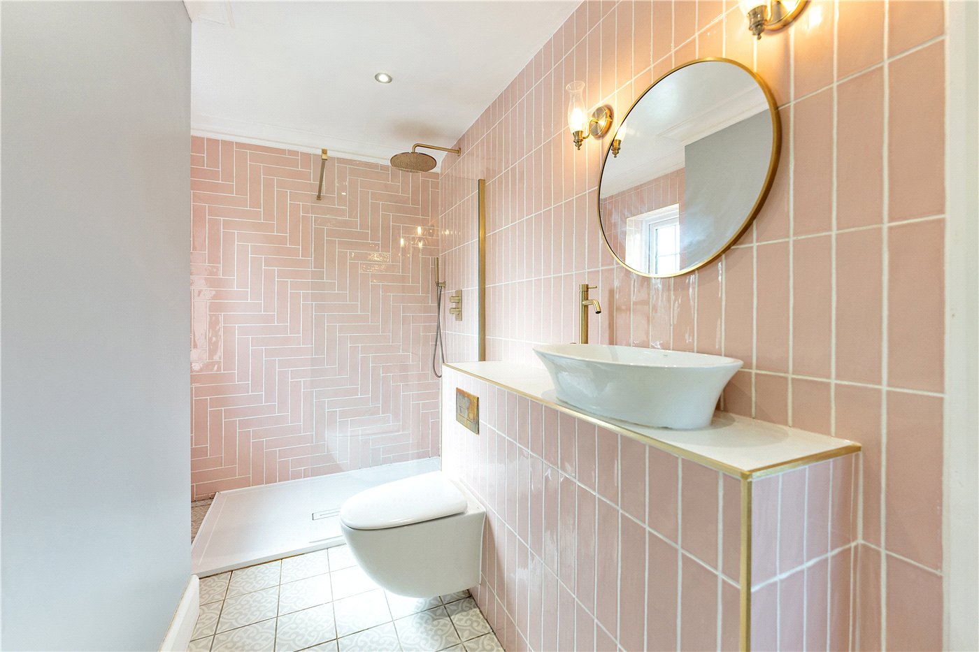 Master En-Suite